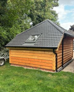 Timber Framed Garage Back 240x300